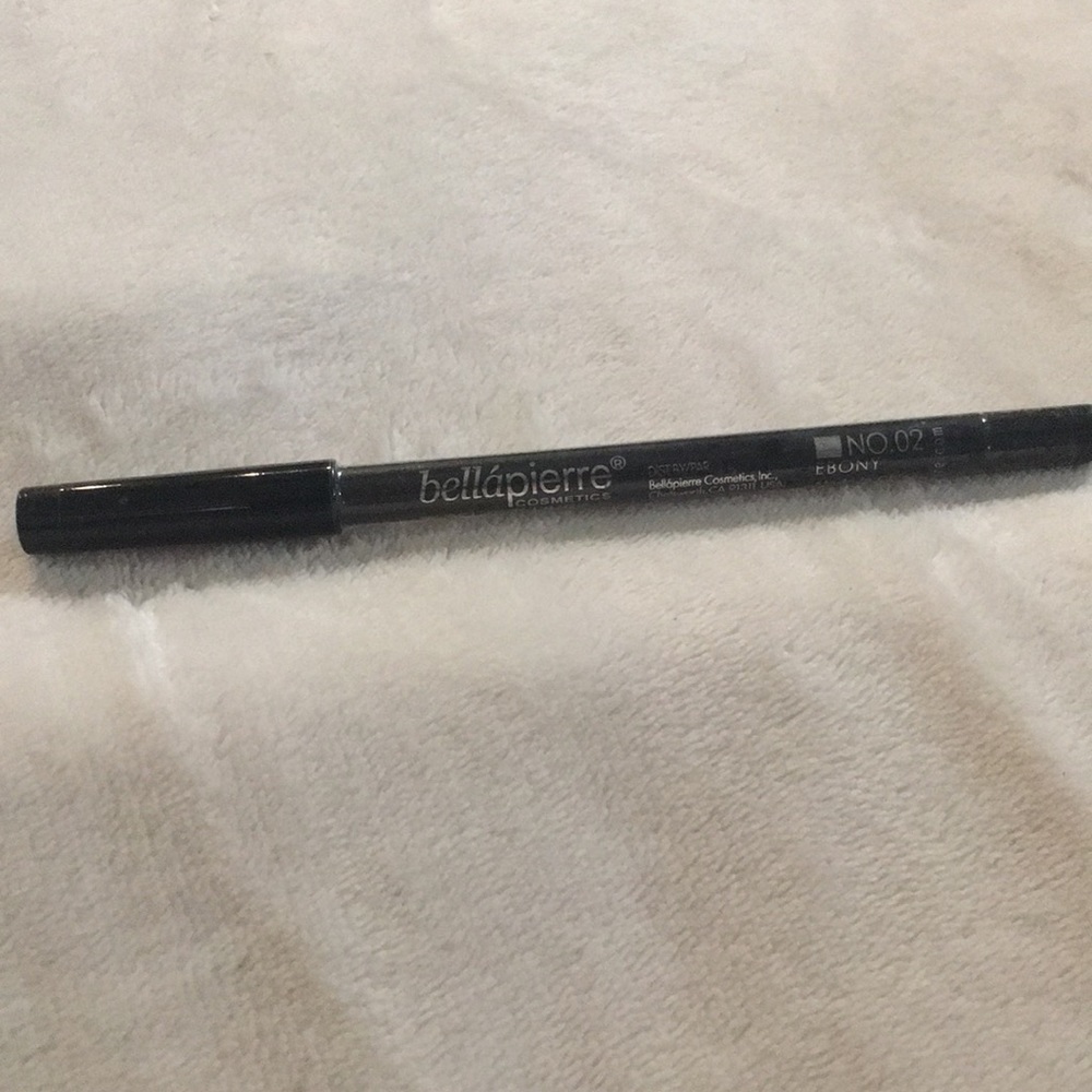 Bellápierre cosmetics gel eyeliner